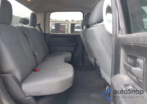 2016 Ram 2500 Tradesman из США, поврежденный, VIN 3C6UR5HJ8GG337045